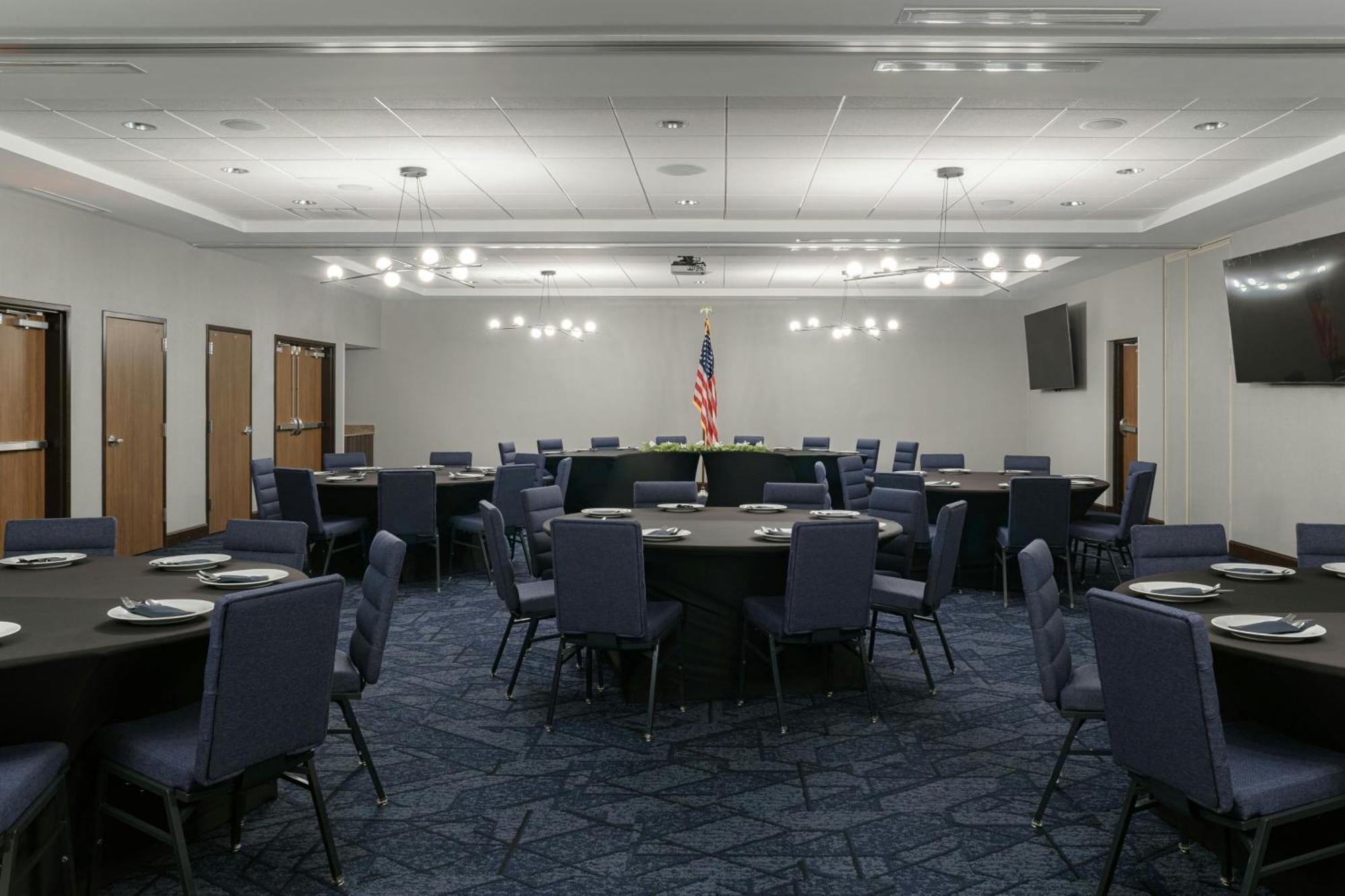 Courtyard By Marriott Gatlinburg Downtown Hotel Bagian luar foto