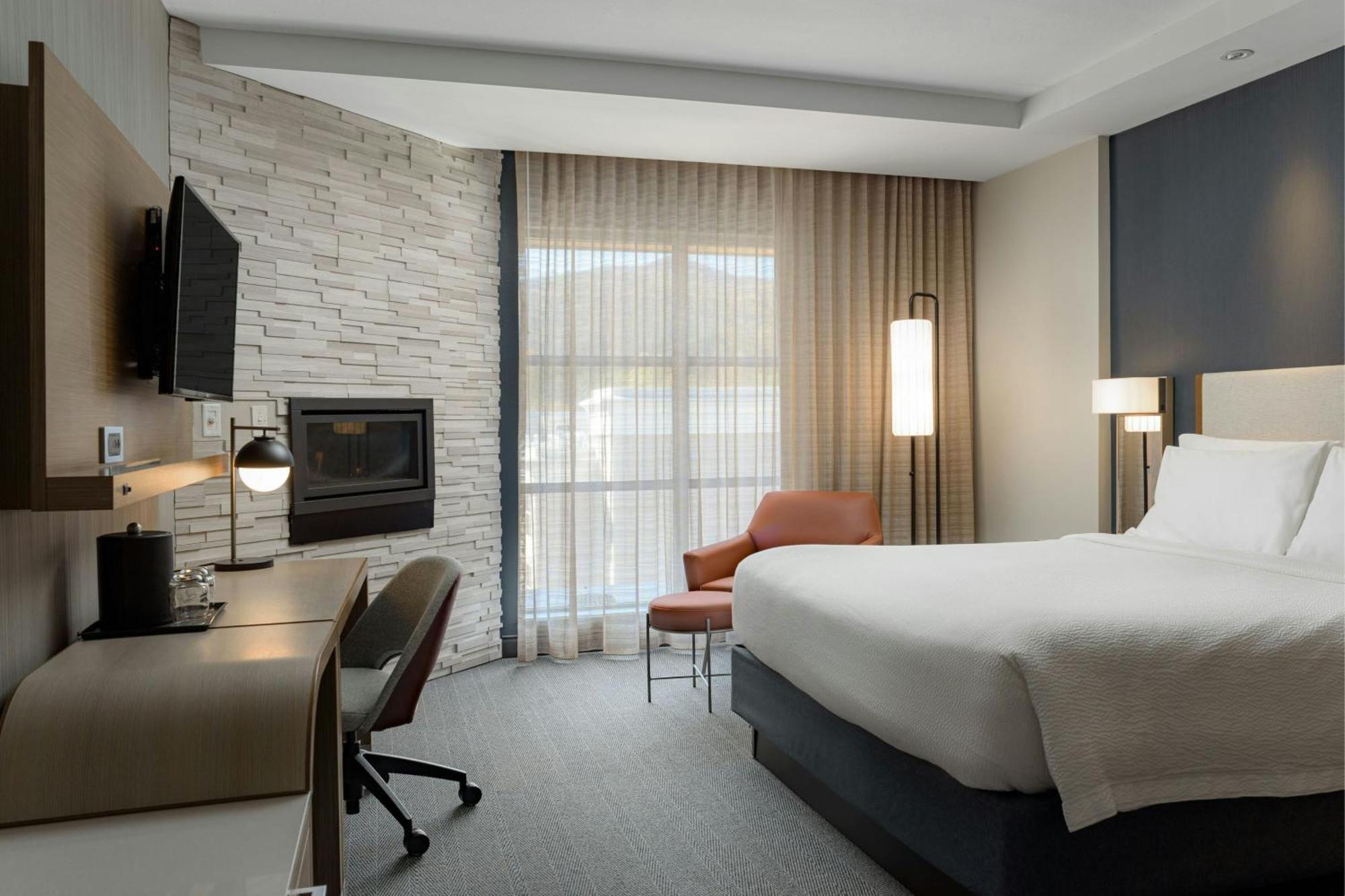 Courtyard By Marriott Gatlinburg Downtown Hotel Bagian luar foto