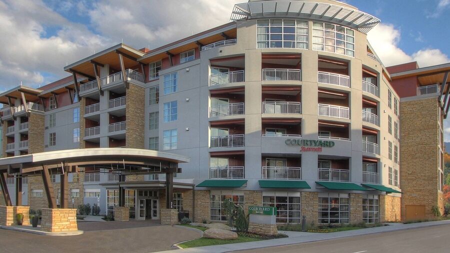 Courtyard By Marriott Gatlinburg Downtown Hotel Bagian luar foto